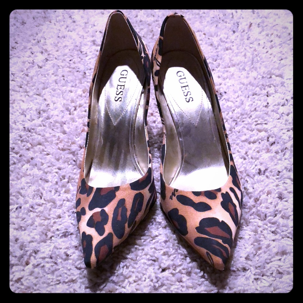 Leopard-print Guess heels